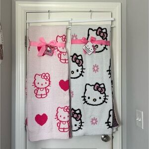 Hello Kitty Blanket Bundle 💓💓💓💓